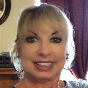 Meet your Posher, Glenda